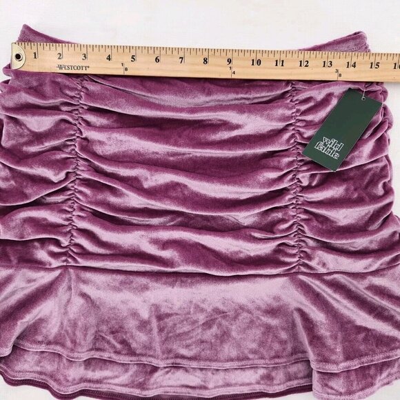Wild Fable  Womens Ruched Velour Mini Skirt Purple Size Medium - Picture 5 of 6